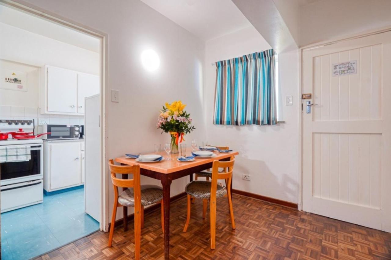 Impala Holiday Flats & Apartments Durban Extérieur photo